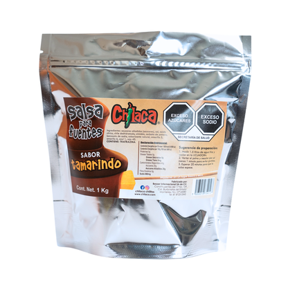 Empaque de salsa de tamarindo producto con botanas enchiladas Chilaca Chilitos